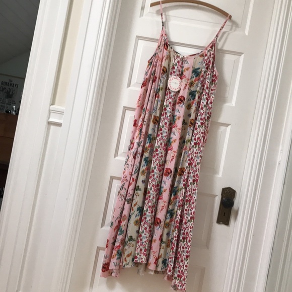 NWT Umgee size Medium sun dress pink florals multi pattern patchwork cute Summer - Picture 13 of 13